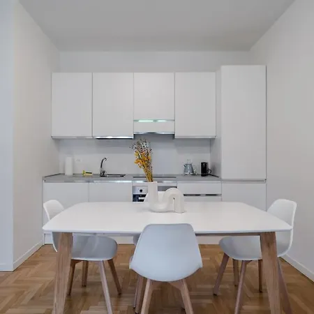 Apartment Citylife - 2br