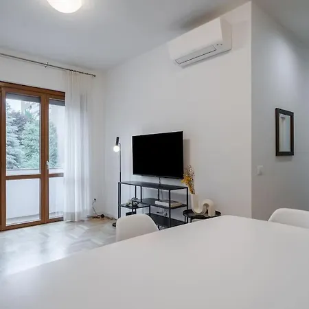 Apartment Citylife - 2br *